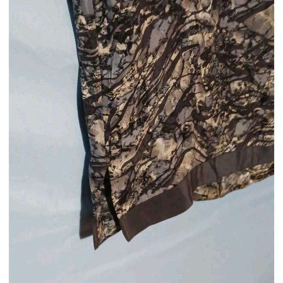 Brownstone Studio Blouse Womens Size 8 Long Sleeve Button Close Gray Print Silk - Picture 7 of 8